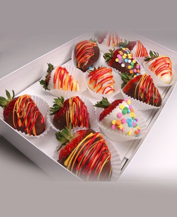 Eight hand-dipped autumn strawberries. <br><br><img src= inch/partners/delightfully_dainty.jpg inch width= inch200px inch height= inch100px inch><br><br>